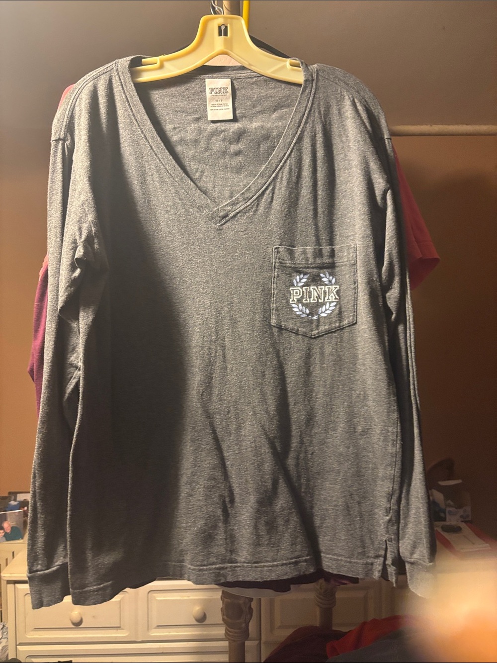 PINK Victoria's Secret Men's Long-Sleeve V-Neck Pocket Tee in Heather Gray